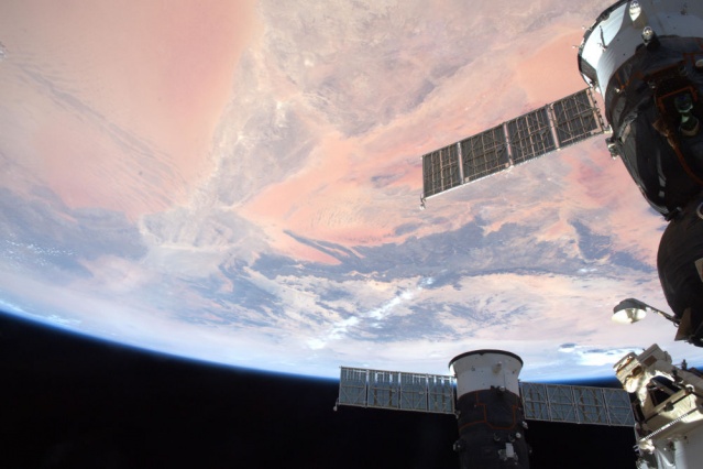 luslararası Uzay İstasyonu'ndan görüntülenen Dünya görüntüsü