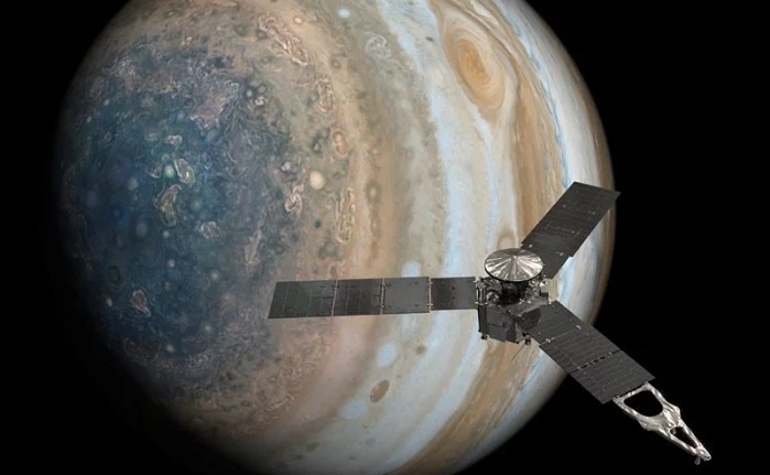 NASA, Jüpiter'de oldukça büyük bir kasırga keşfetti