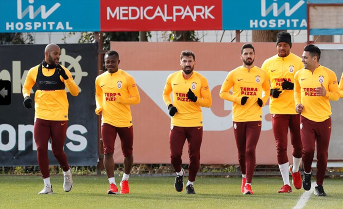 Galatasaray Mert Hakan ve Emre Kılınç ile anlaştı iddiası!