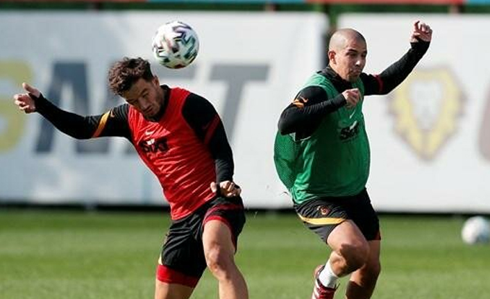 Galatasaray'da 3 oyuncu için sakatlık açıklaması