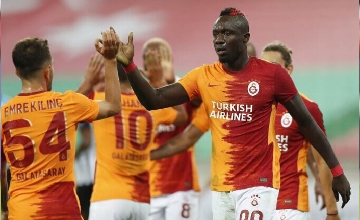 Galatasaray'da Diagne mecburen ilk 11'de
