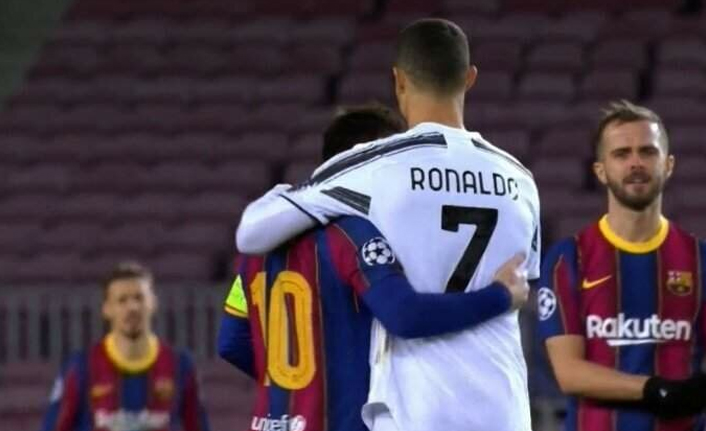 Ronaldo ve Messi aynı takımda!