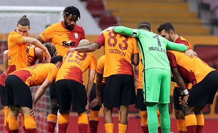 Galatasaray, 4 eksikle Antalya'ya gidiyor