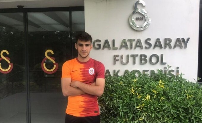 10 maçta 13 gol attı, Galatasaray'da sözleşmeyi kaptı