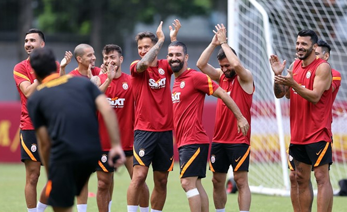 Galatasaray Transfer Gündemi ! Sponsporluk Çalışmaları! Kadir Çetinçalı Özel Haber!