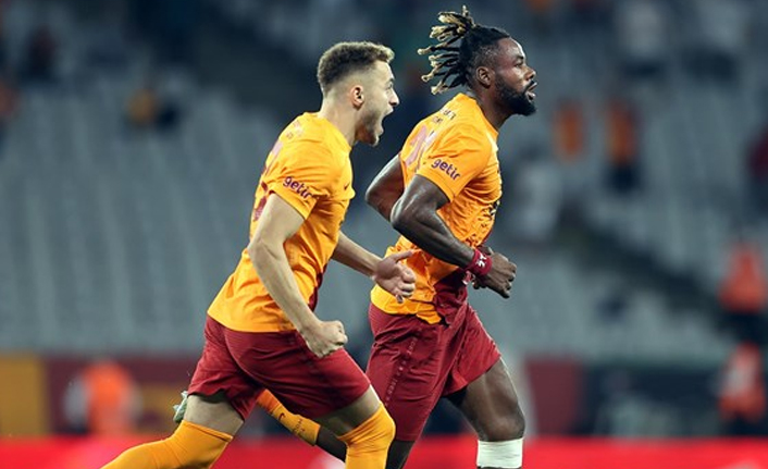 Luyindama: “Sonsuza kadar Galatasaray’da oynayacağım”