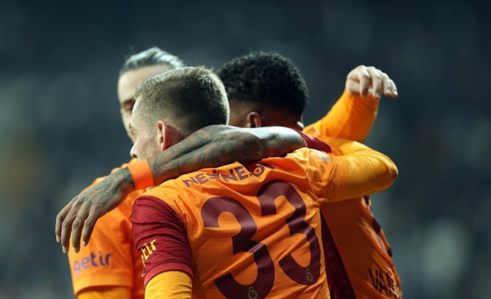 Galatasaray'da 6 numaraya takviye bekleniyor