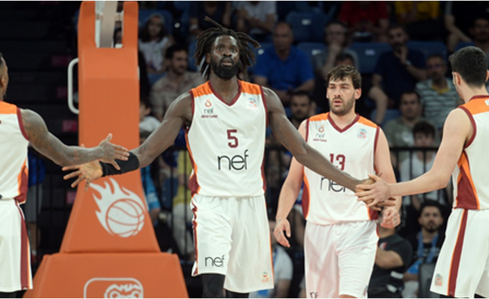 Anadolu Efes – Galatasaray Nef: 91-77