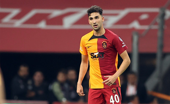 Galatasaray'da Emin formayı bırakmak istemiyor
