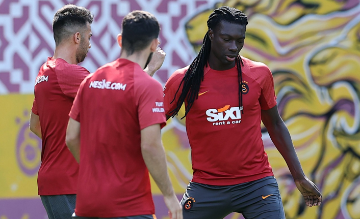 Galatasaray'da Gomis'in tek rakibi Jardel!