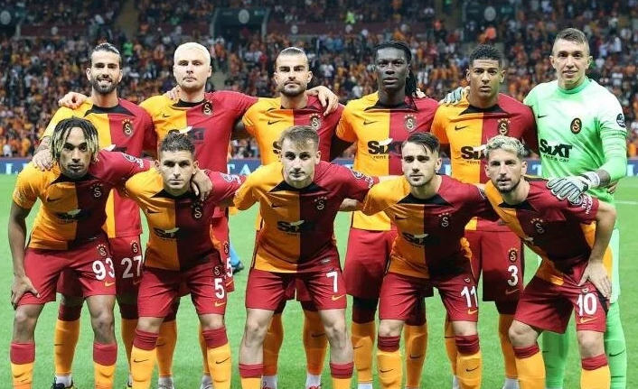Galatasaray, iki yıldızla imzalıyor!