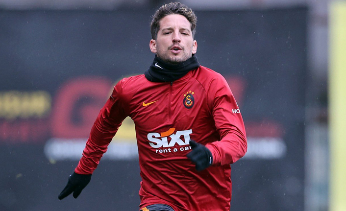 Dries Mertens'e özel program