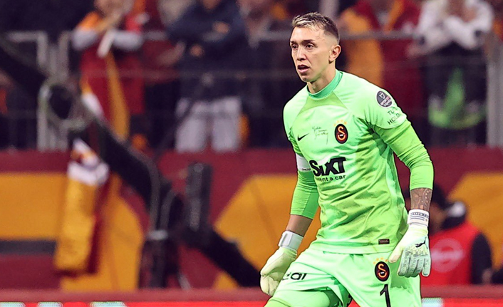 Fernando Muslera özür diledi!