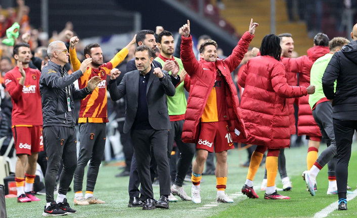 Galatasaray'ı taraftarı yine yalnız bırakmadı!