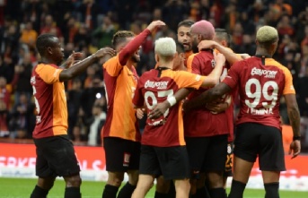 İlk yarı sonucu: Galatasaray 2 - 0 Çaykur Rizespor