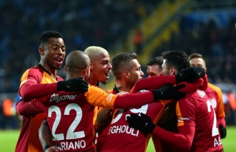 Galatasaray'a 45 bin taraftar desteği; Tıka...