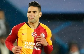 Radamel Falcao gözünü Beşiktaş'a dikti
