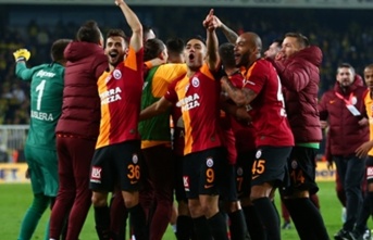 Galatasaray'da pazarlıklar başladı!