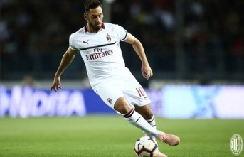Hakan Çalhaoğlu'ndan Galatasaray'a transfer beğenisi