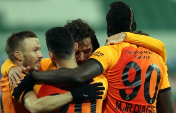 Galatasaray'da Mbaye Diagne'ye bir teklif de Çin'den geldi