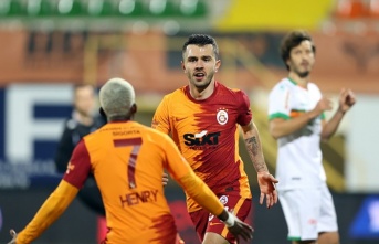 Galatasaray son 4 sezonun rekorunu kırdı