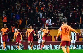 Fatih Terim 19 maçta 29 futbolcu kullandı