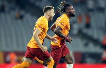 Galatasaray'da iki isme kulüp bulun talimatı!