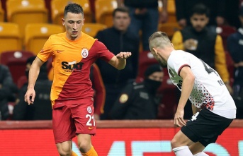 Galatasaray'da Morutan kalıyor!