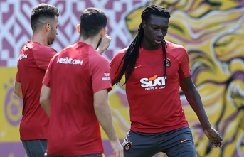 Galatasaray'da Gomis'in tek rakibi Jardel!