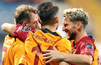 Galatasaray'dan 3 isme yeni sözleşme!