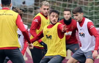 Galatasaray'da Yunus Akgün'e izin yok!