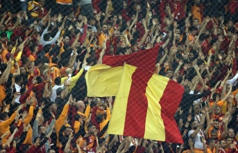 Galatasaray taraftarı sezona damga vurdu!