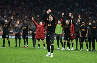 Galatasaray'da alkışlar 12. adama